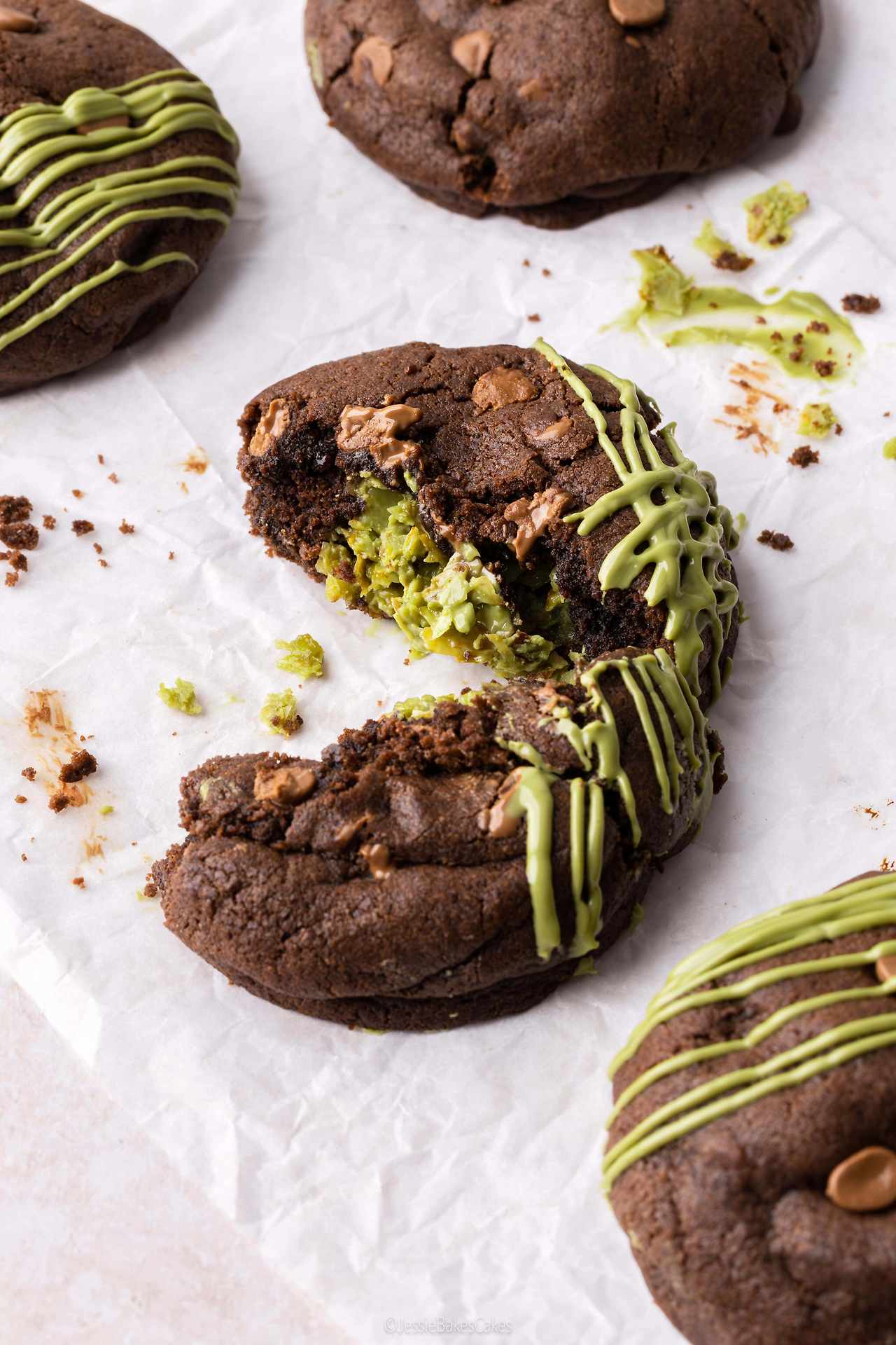 VIRAL-Dubai-Chocolate-Bar-Pistachio-Cookies-9-min.jpg