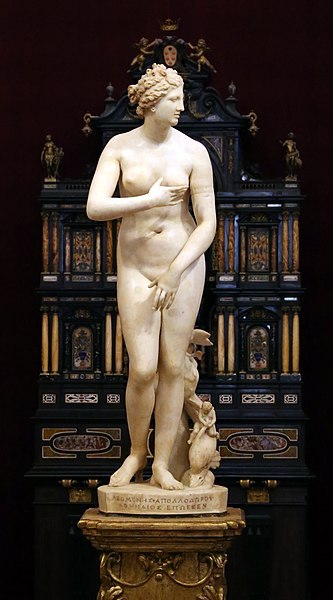 333px-Cleomene_di_Apollodoro,_venere_medici,_I_secolo_ac_ca.jpg