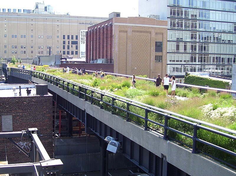 High_Line_20th_Street_looking_downtown.jpg