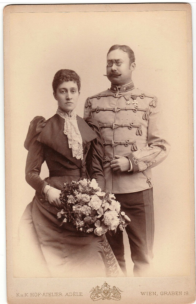 800px-Marianna_di_Braganza_and_Guglielmo_IV_del_Lussemburgo.jpg