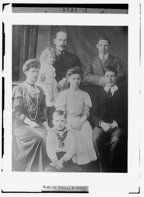 king_of_greece_and_family_%28loc%29_elara1020.jpg