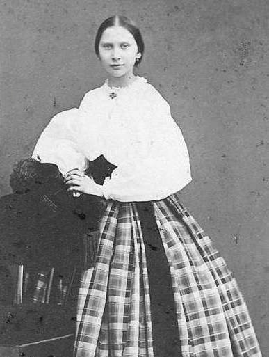 Louisabernadotte_adolescent_queen_of_denmark.jpg