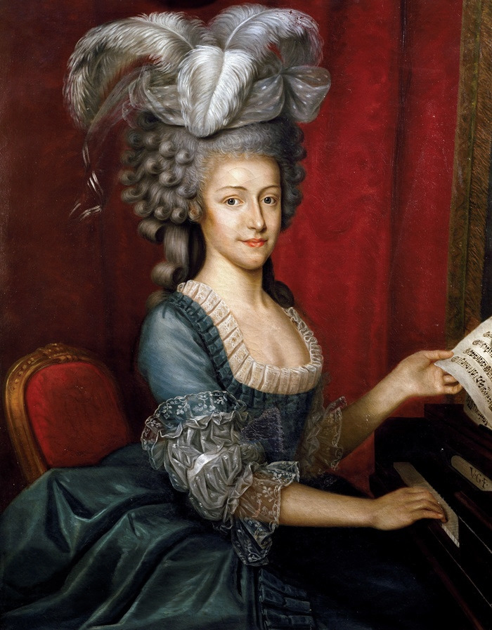 Giannini,_Vincenzo_-_Portrait_of_Maria_Theresa_of_Austria_(1767–1827).jpg