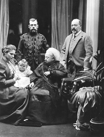 364px-Royal_family_group_1896.jpg