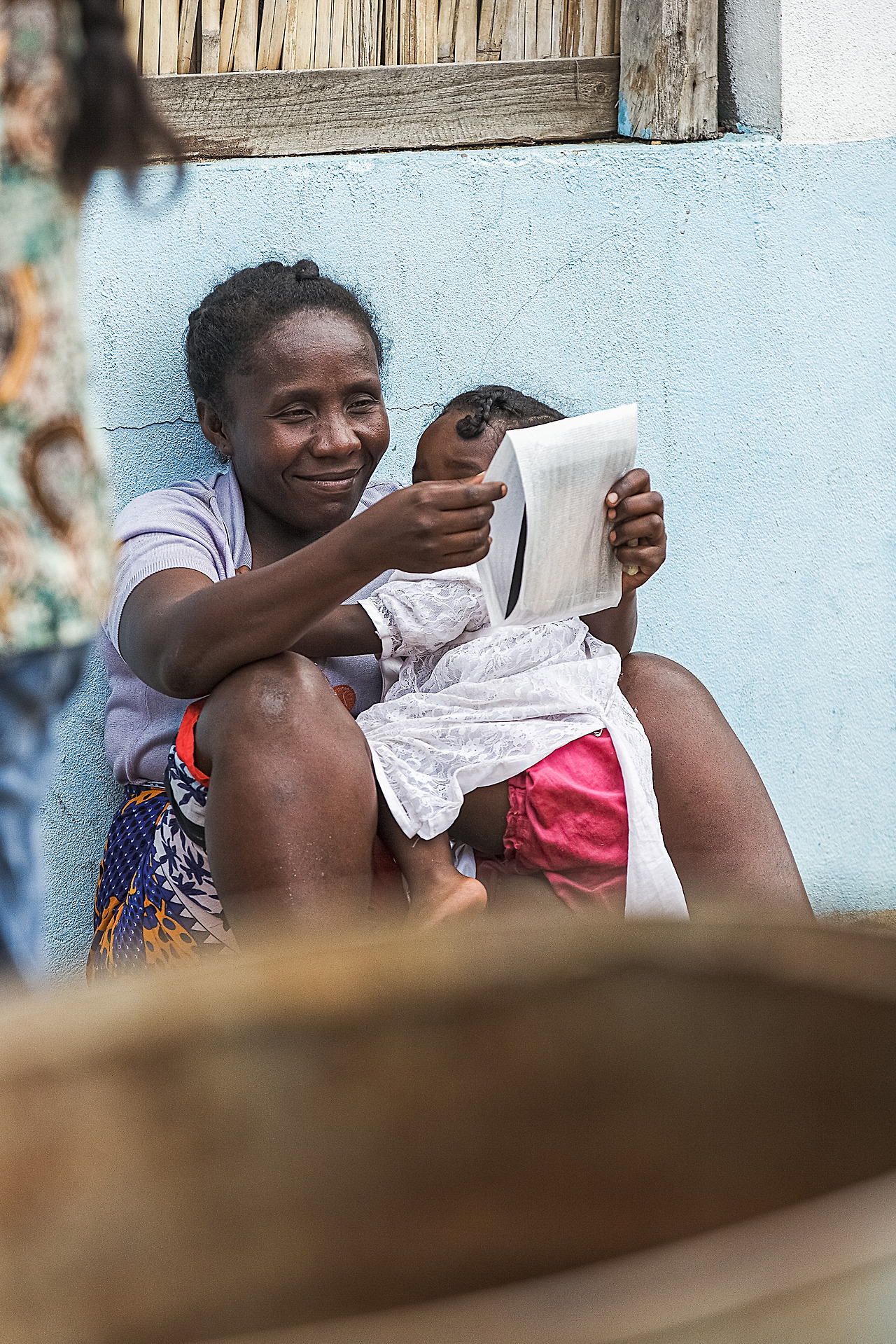 2_누군가의 가족 사진.jpg