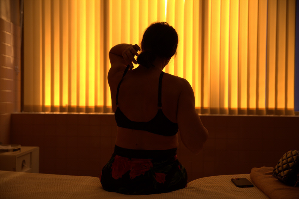 에밀리아 페레즈 4.jpg