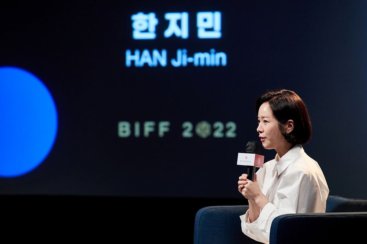 1008_액터스하우스_ 한지민 Actors′ House_ HAN Ji-min_020.jpg
