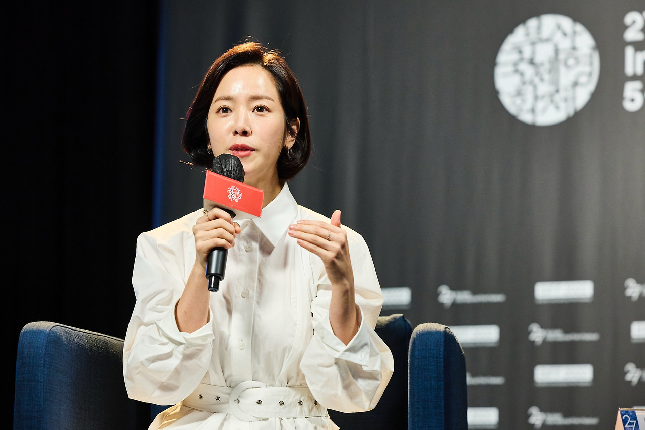 1008_액터스하우스_ 한지민 Actors′ House_ HAN Ji-min_016.jpg