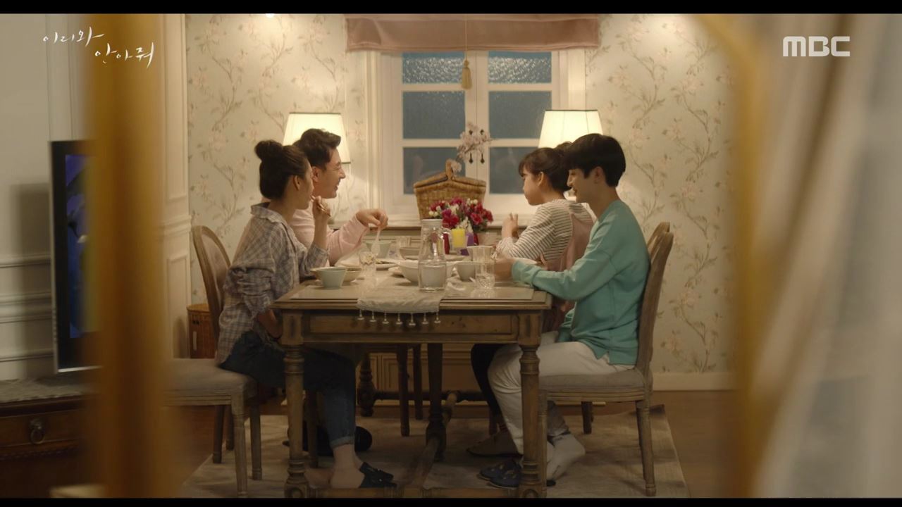 이리와 안아줘.E02.180516.720p-NEXT.mp4_2096761333.jpg