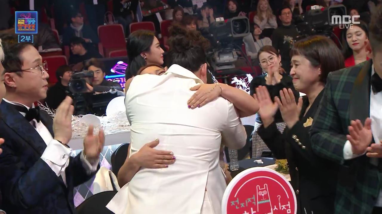 2018 MBC 방송연예대상 2부.E02.181229.720p-NEXT.mp4_006387681.jpg