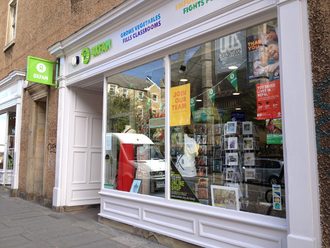 영국기부문화채러티숍영글음 (13).jpg