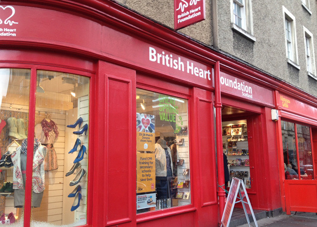 영국기부문화채러티숍영글음 (15).jpg