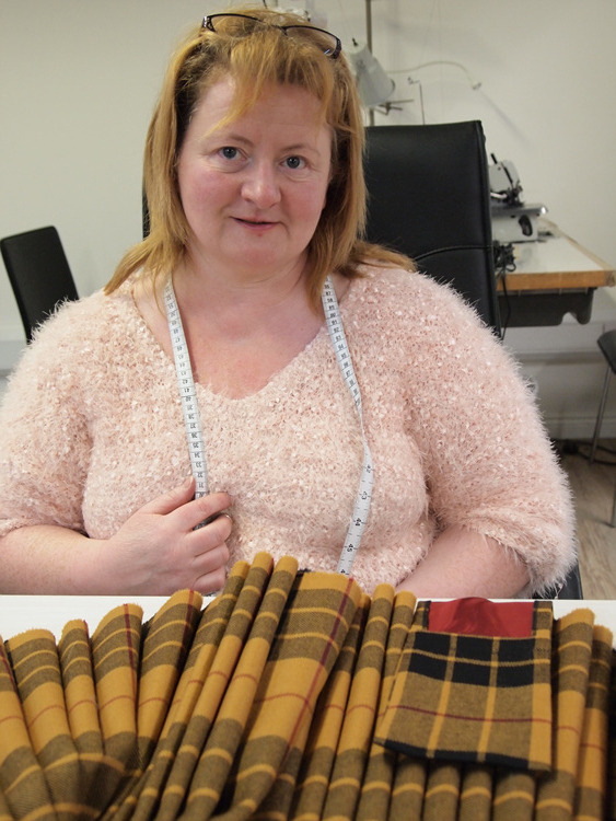 스코틀랜드전통의상킬트영글음 (13).jpg