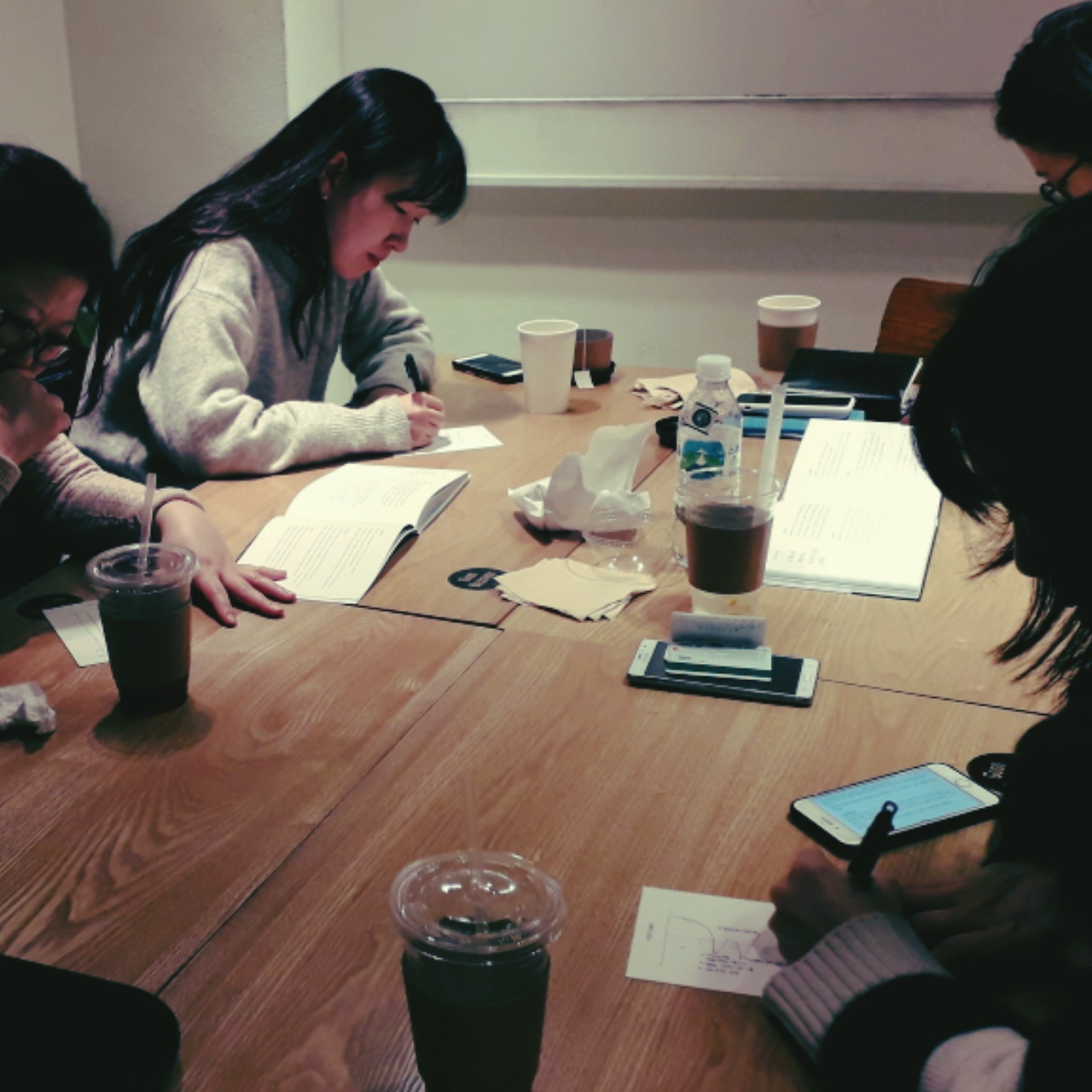 그림책수업 집단상담.jpg