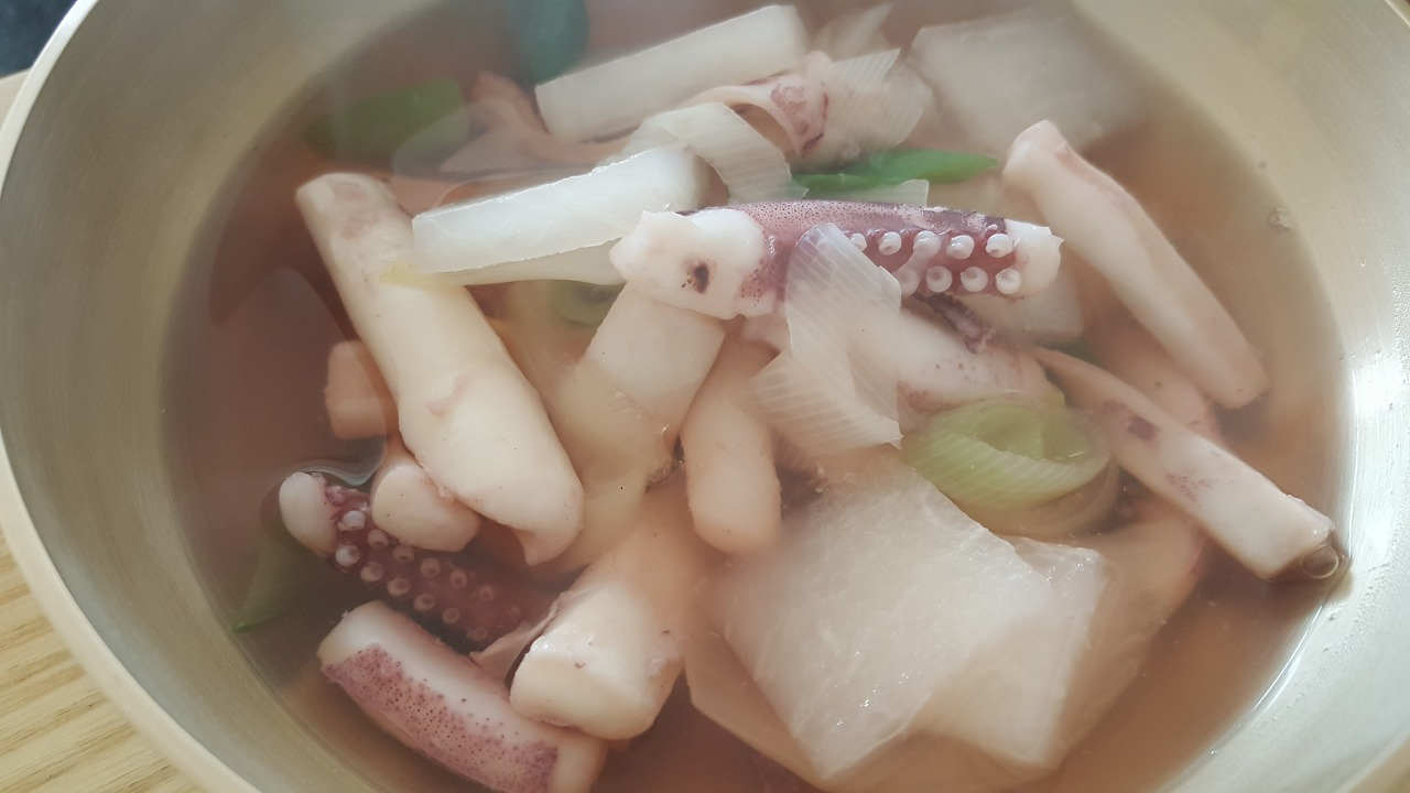 228. 오징어무국.jpg