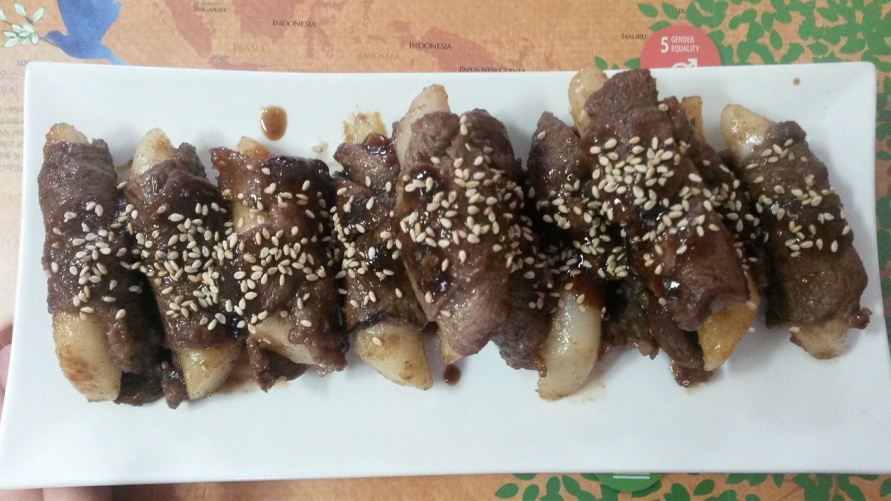 62. 소고기떡말이.jpg