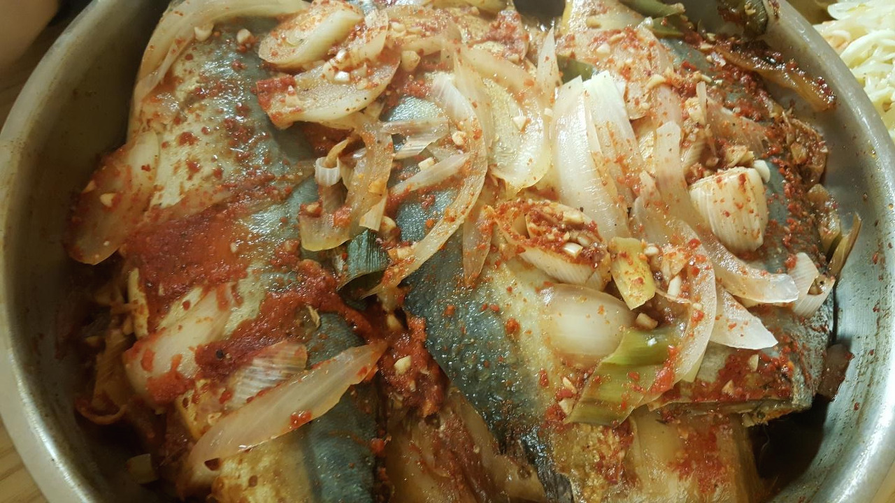 370. 묵은지고등어조림.jpg