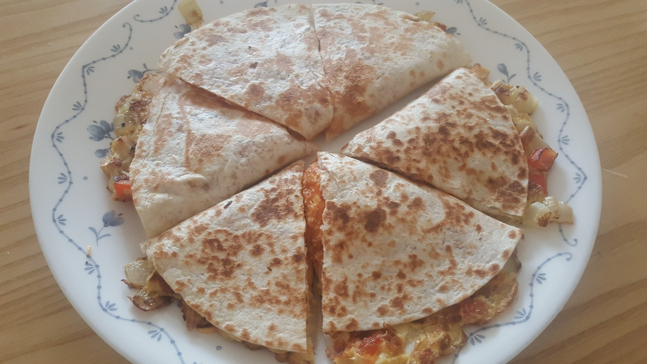 290. 겉바속촉퀘사디아.jpg