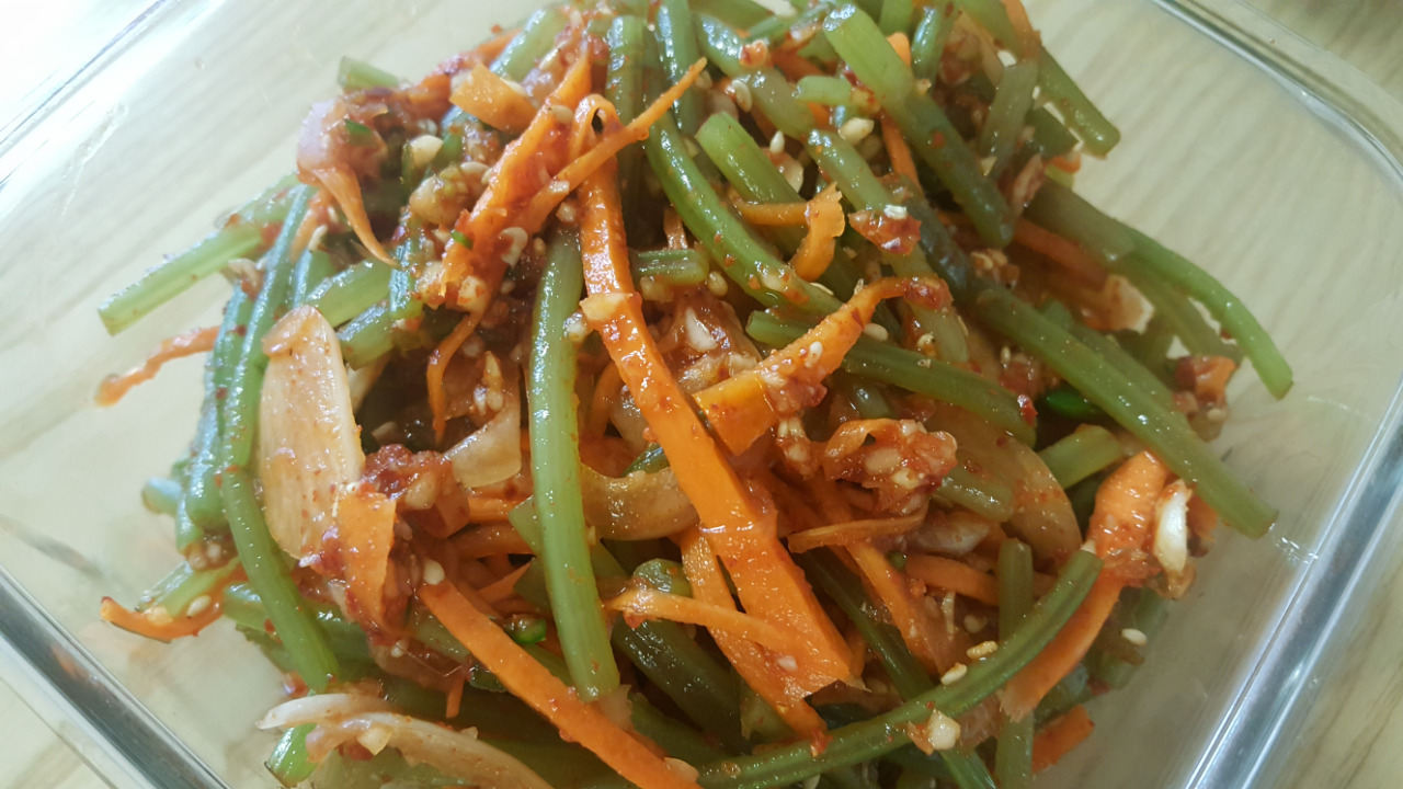 158. 고구마순김치.jpg