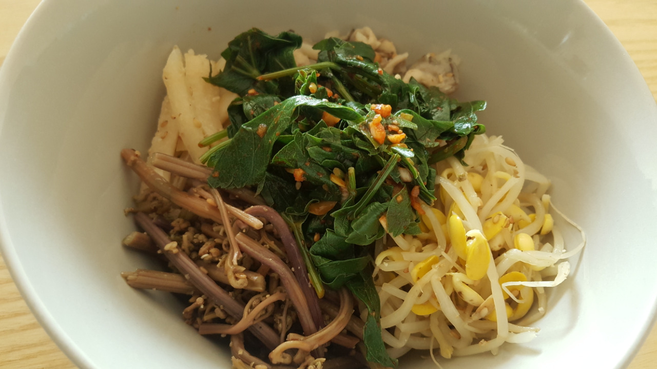 217. 방풍나물비빔밥.jpg