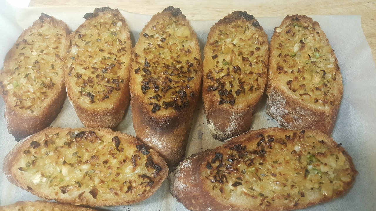259. 마늘빵.jpg