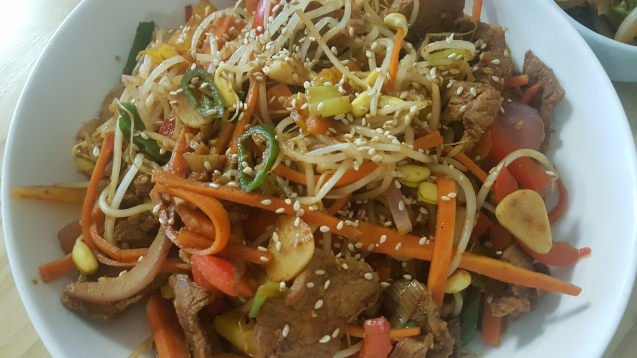 155. 콩나물돼지불백.jpg