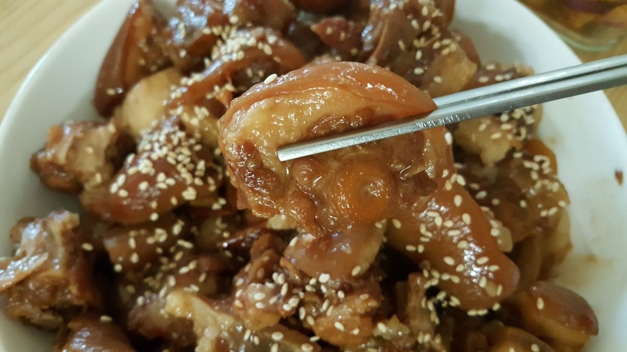 335. 돼지꼬리찜.jpg