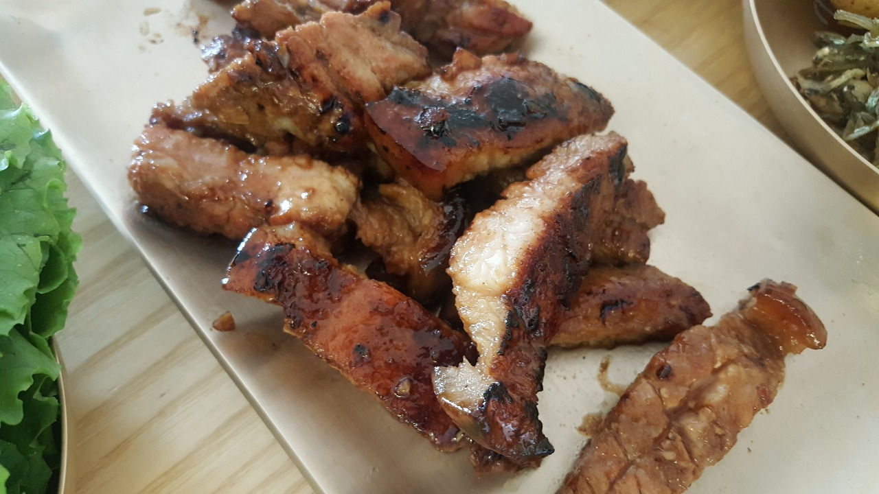 175. 돼지뒷다리간장구이.jpg