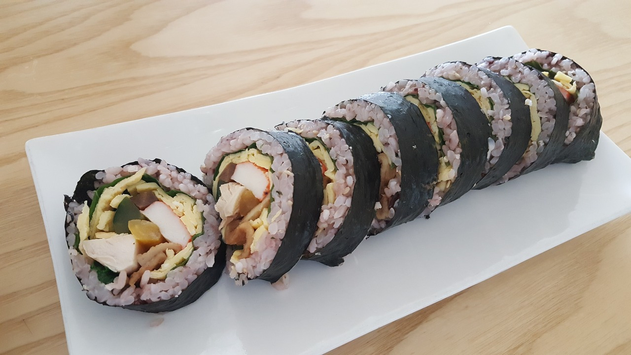 92. 게맛살김밥.jpg