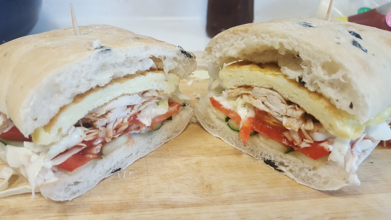 152. 닭가슴살치아바타샌드위치.jpg