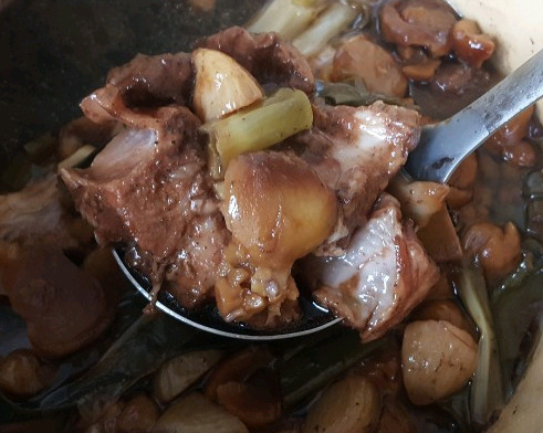 73. 돼지갈비찜.jpg