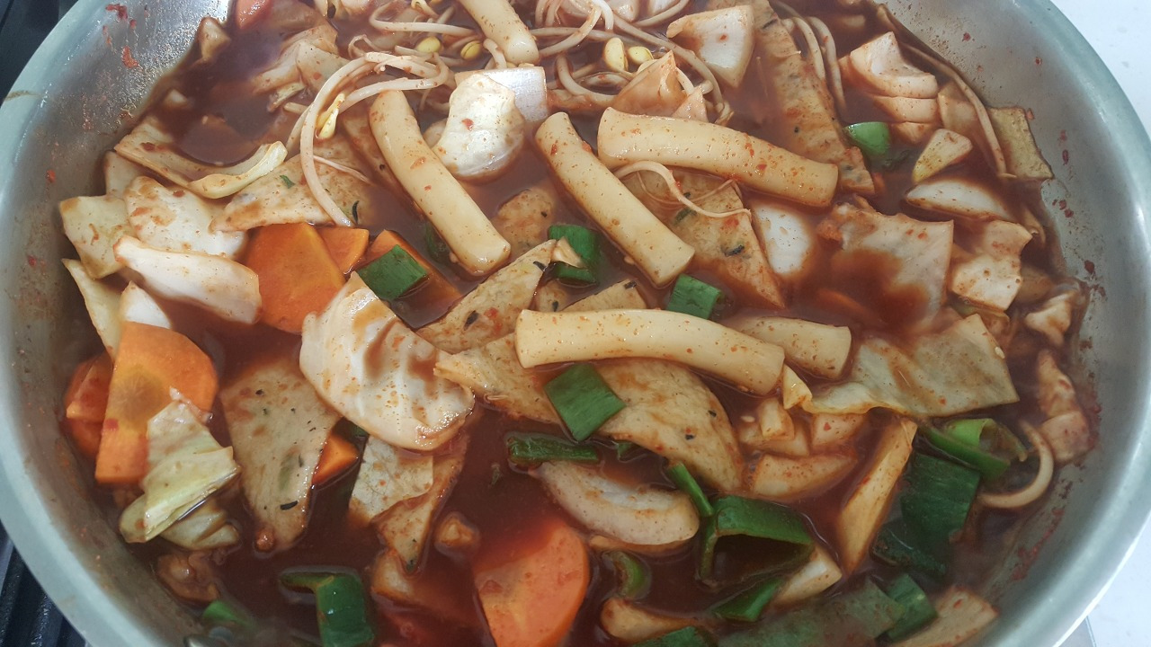 77. 밀떡볶이.jpg