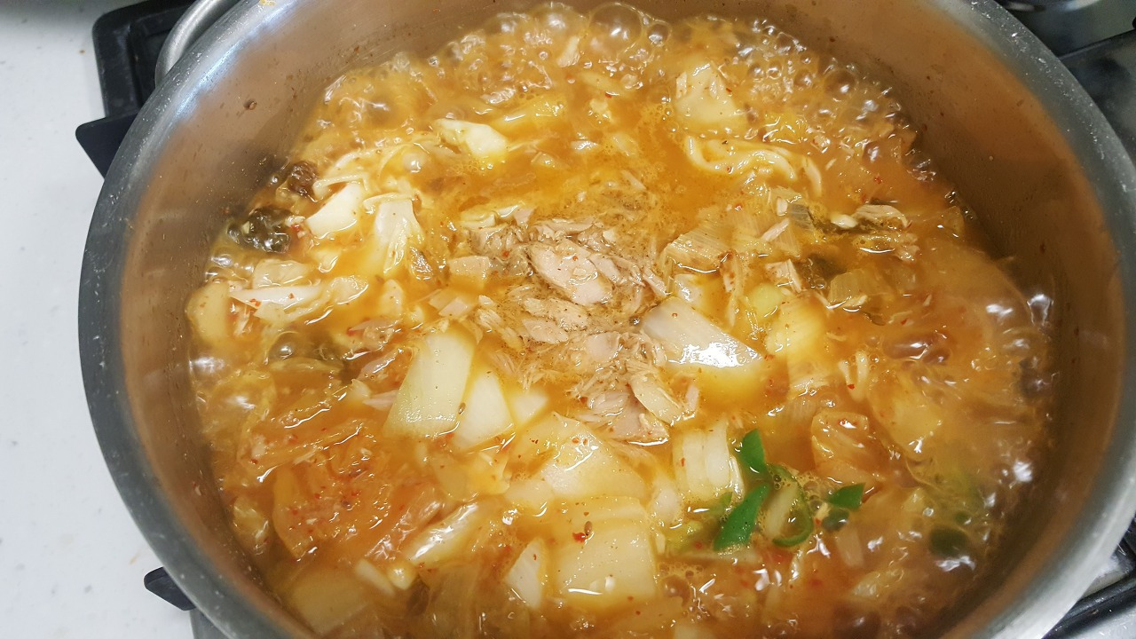 163. 참치김치찌개.jpg