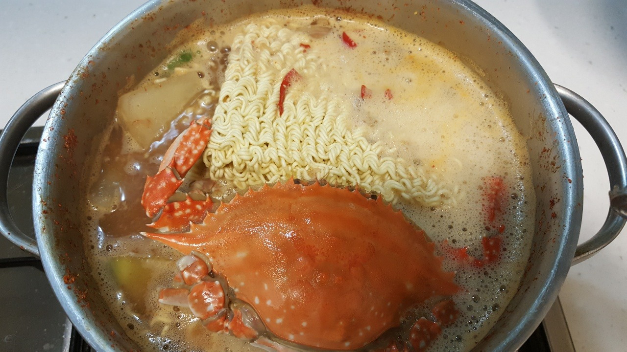 338. 꽃게라면.jpg