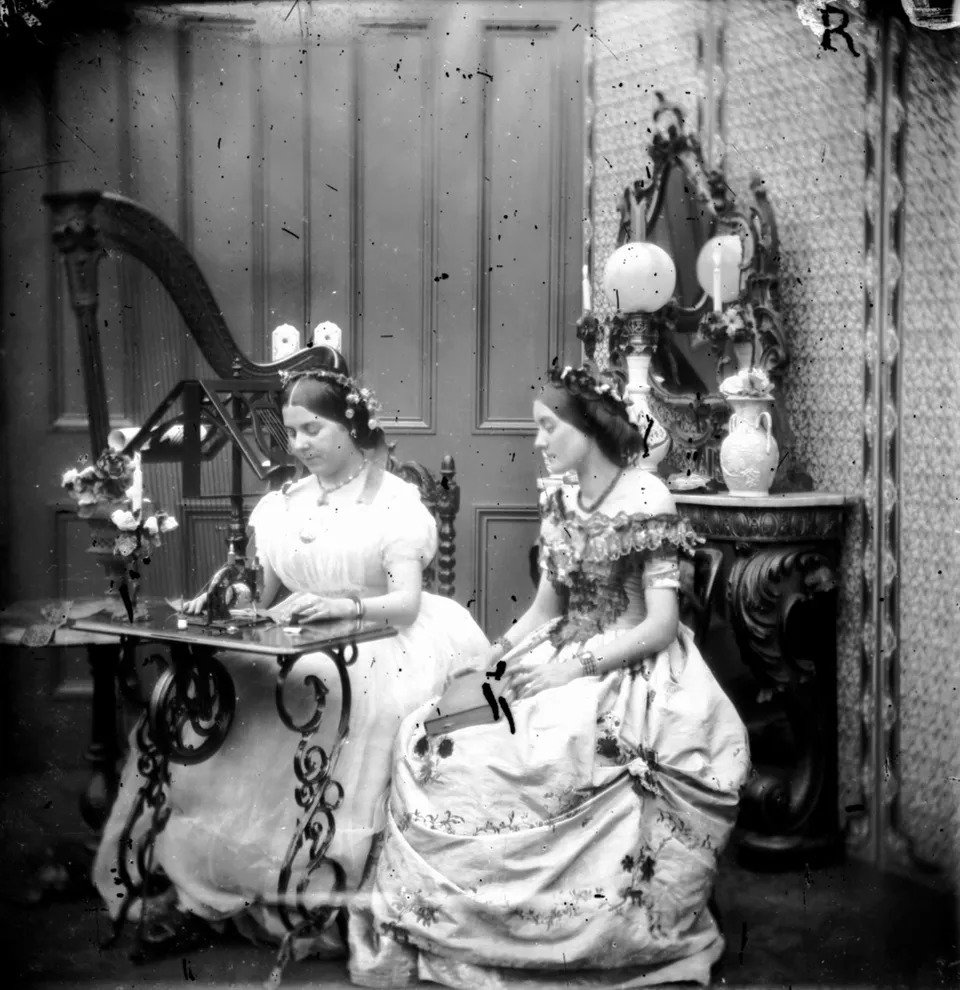 Sewing-Sisters-1885-56a7b6375f9b58b7d0ed1d32.jpg