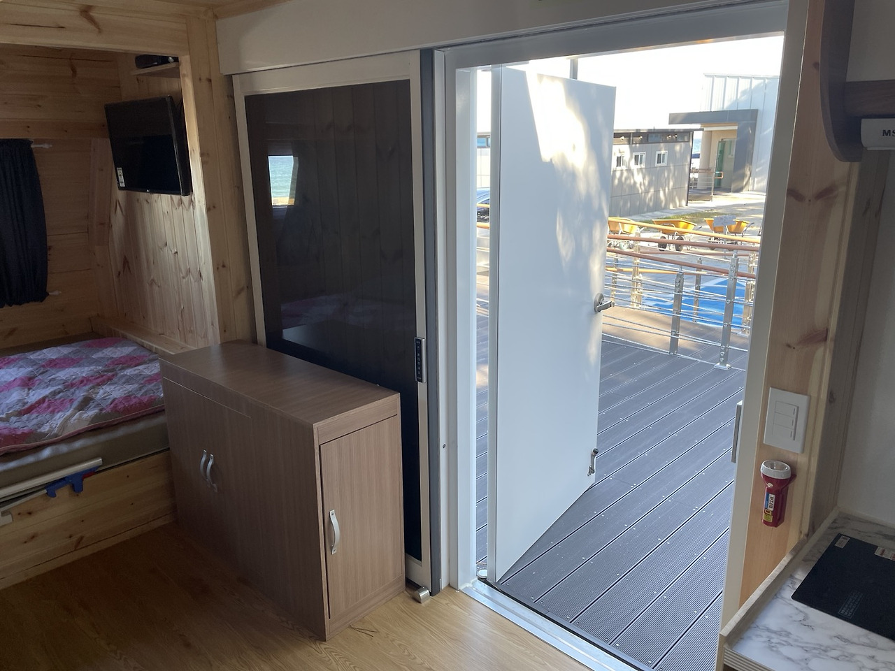 카라반 내부3.jpg