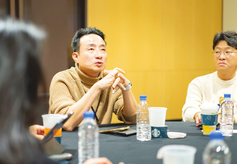 J-CONNECT Vol.28 2023-2024년 겨울호(펼침)_-070.jpg