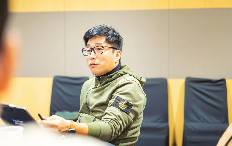 J-CONNECT Vol.28 2023-2024년 겨울호(펼침)_-065.jpg