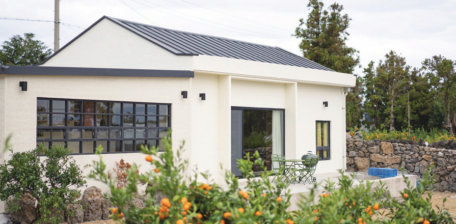 [PDF] 제주창조경제혁신센터_매거진 〈J-Connect〉 2023년 여름호_-041.jpg