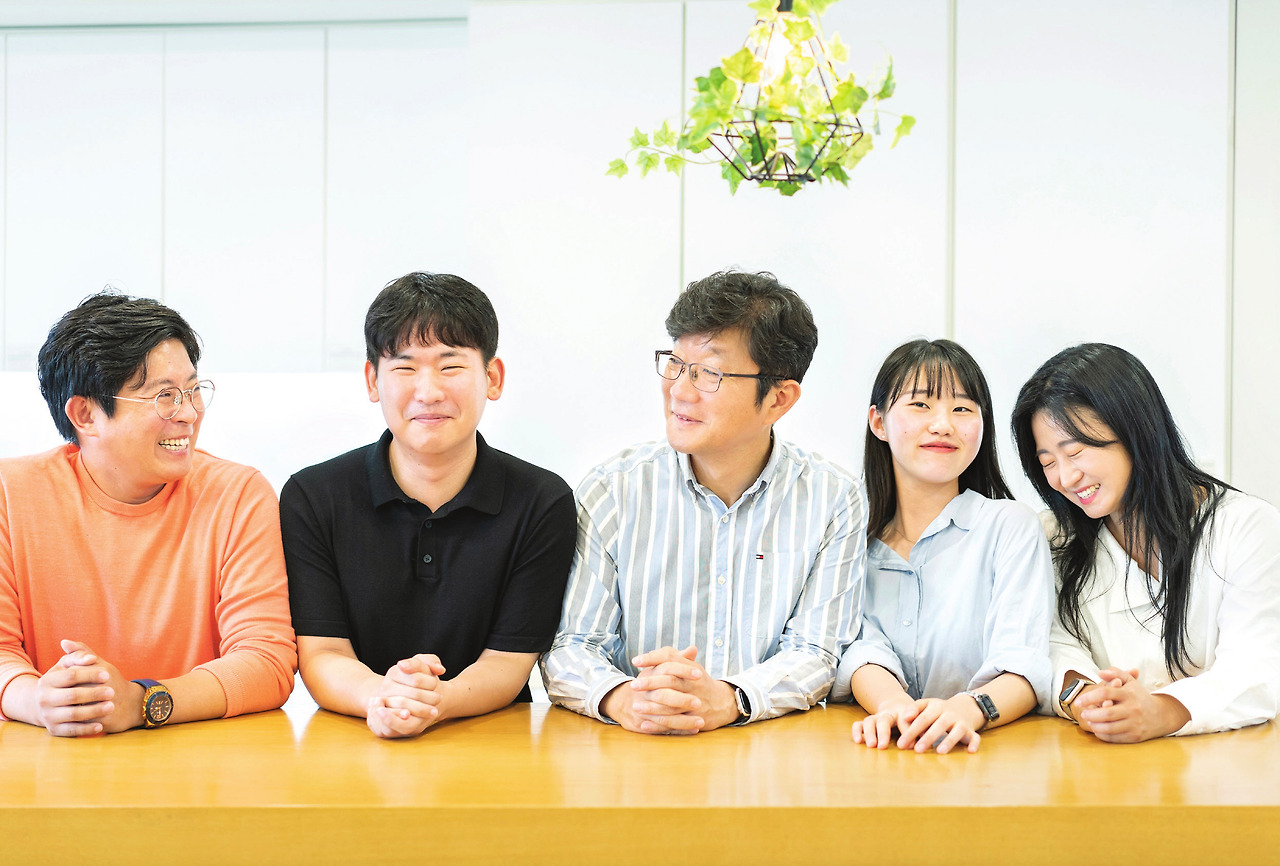 제주창조경제혁신센터_제이커넥트 2022년 가을호_PDF_최종_-075.jpg