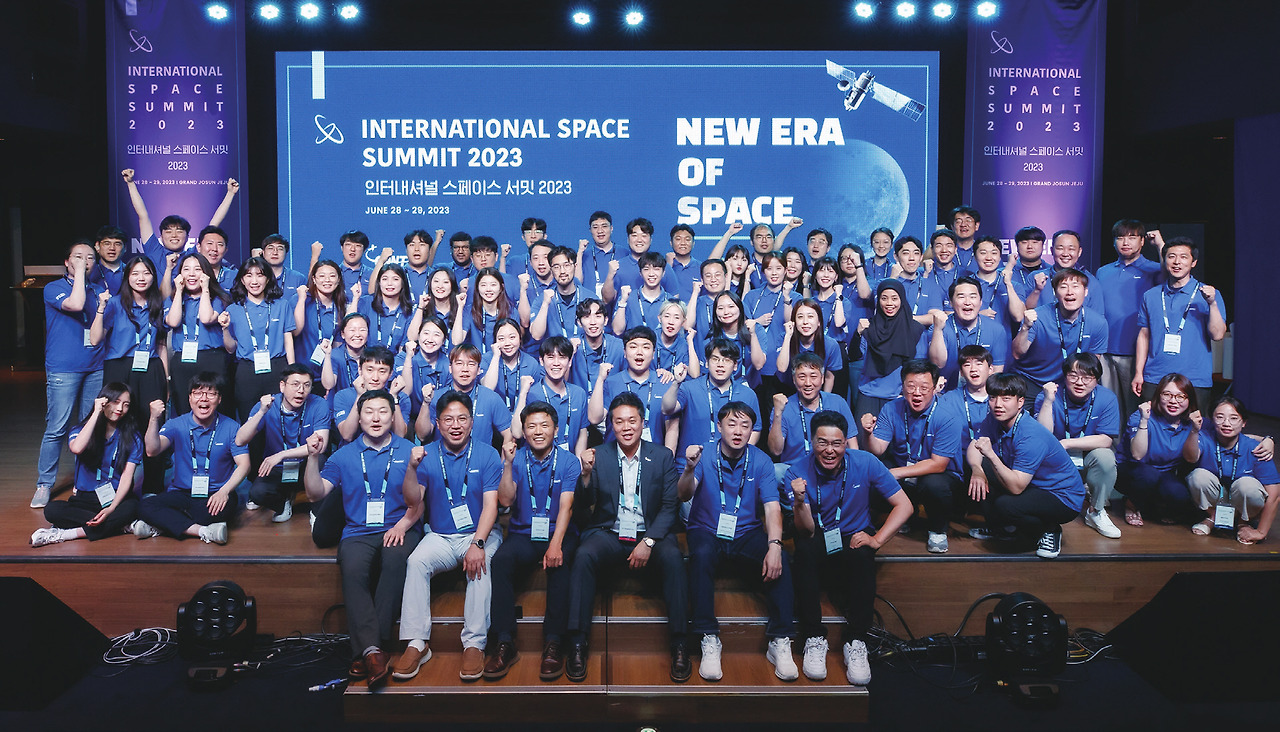 J-CONNECT Vol.28 2023-2024년 겨울호(펼침)_-017.jpg