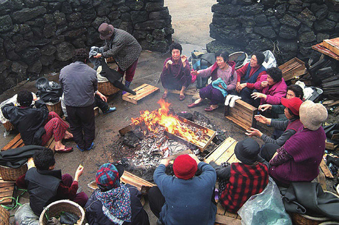 제주창조경제혁신센터_제이커넥트 2022년 가을호_PDF_최종_-067.jpg