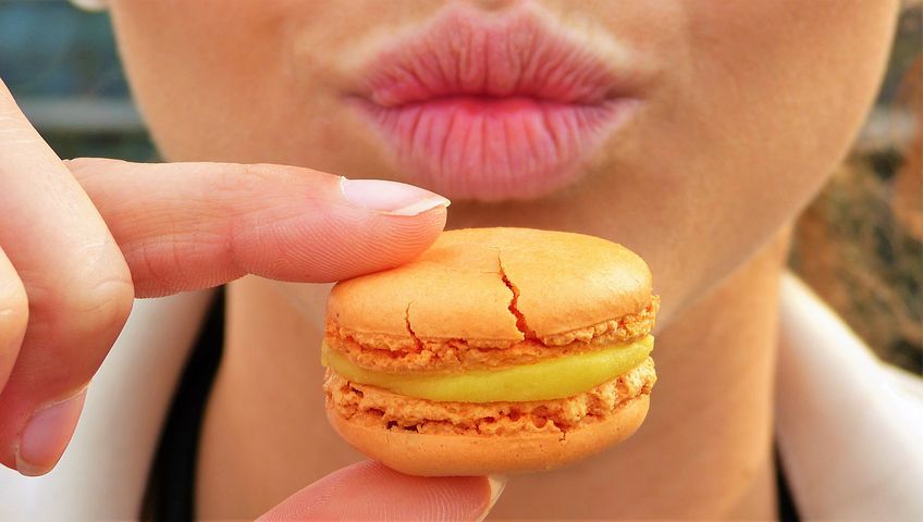 macaron-2462247__480.jpg