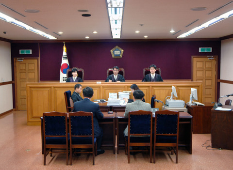 민사법정.jpg