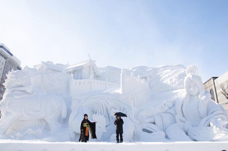 sapporo-snow-festival-458243997.jpg