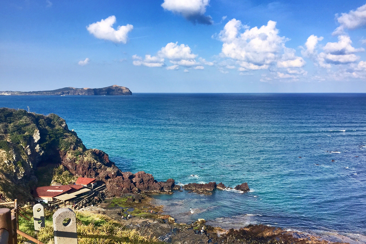 제주 해안산책로 Flickr @anokarina.jpg