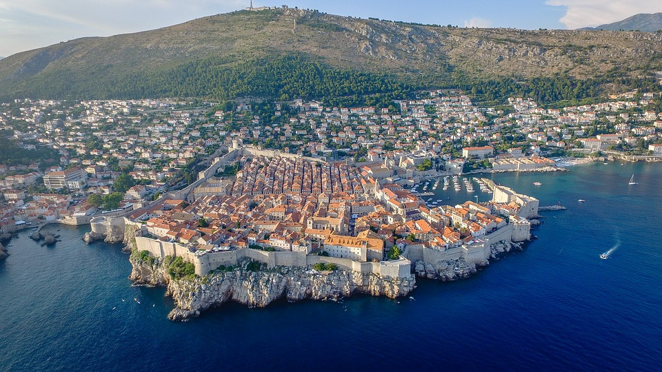 dubrovnik-city-2236067_960_720.jpg