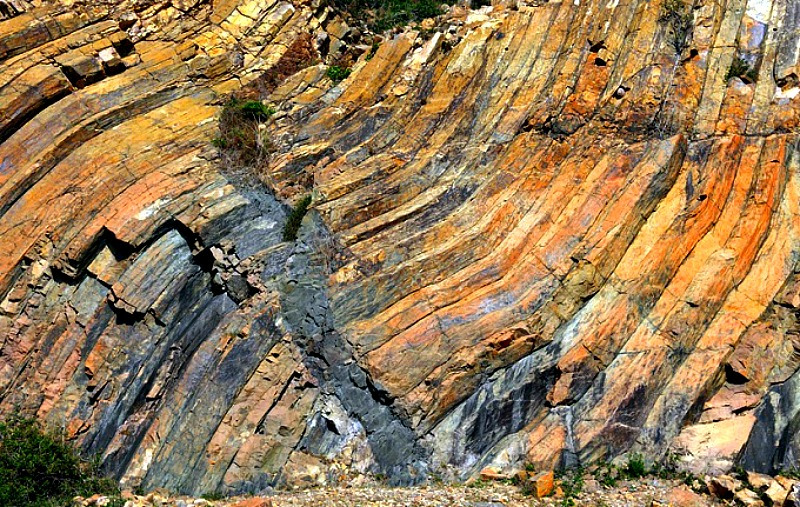 하이 아일랜드 저수지 동쪽 댑.jpg