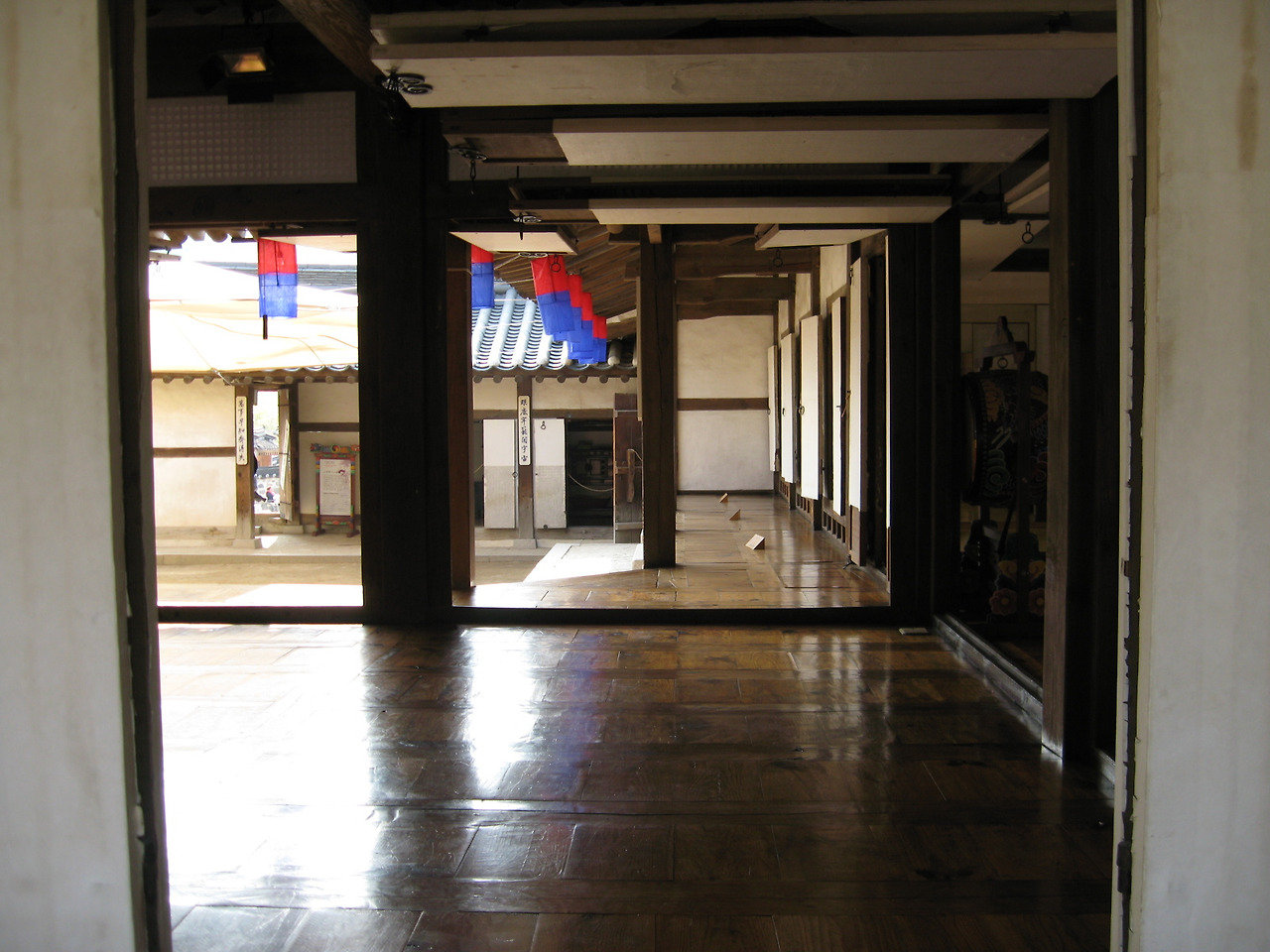 003 공간_남산한옥마을.jpg