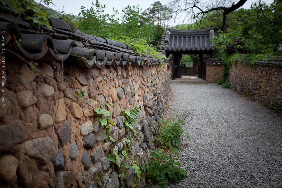 003 담장_남사예담촌2.jpg